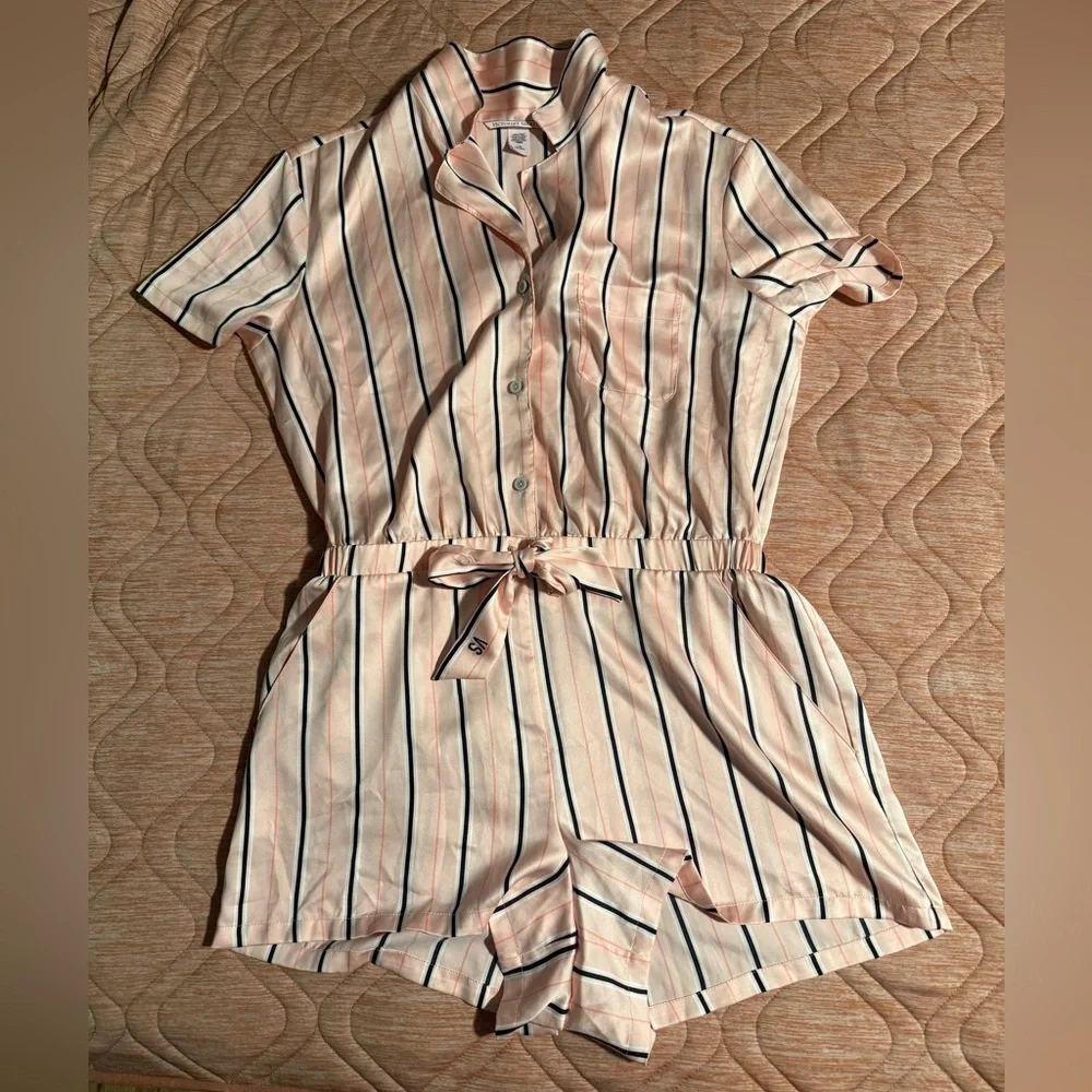 10 Items for $20: Victoria's Secret Pink Striped Pajama - Picture 1 of 3